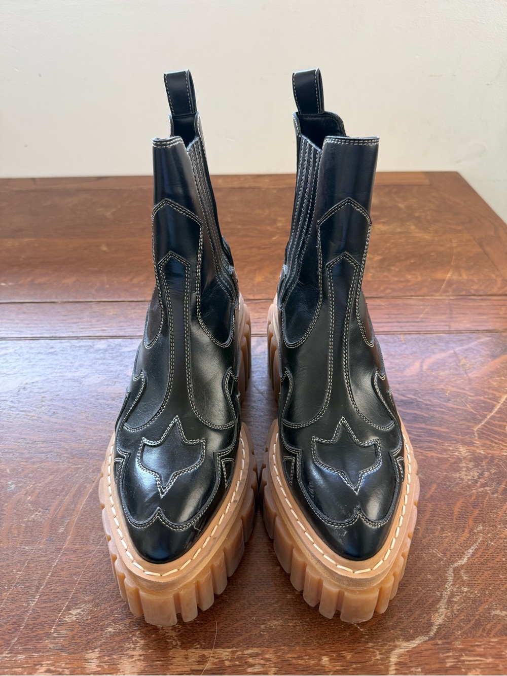 Stella McCartney Black Western Chelsea Lug Sole Boots EU 40 US 9 Made in Italy